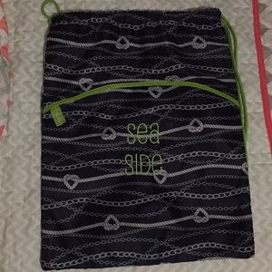 Thirty one Clinch sac